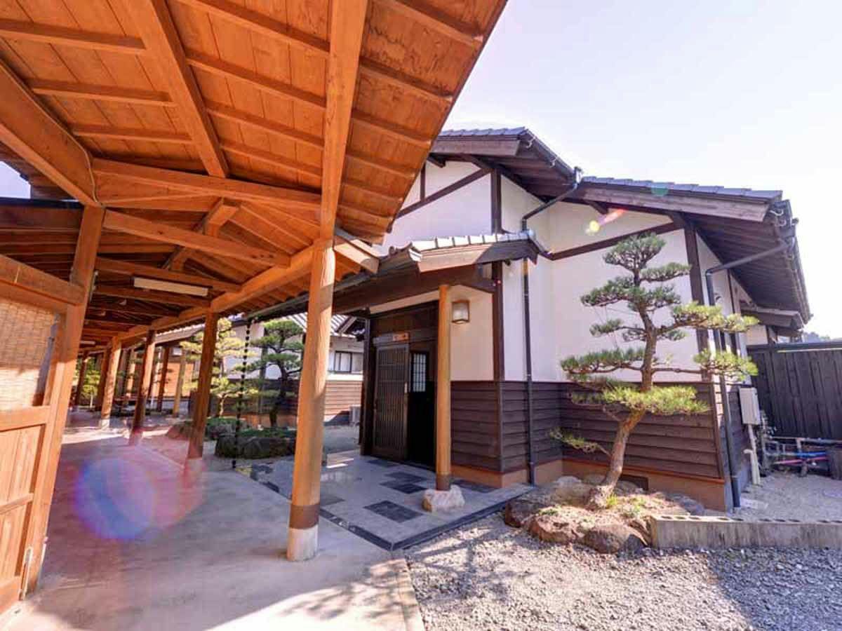 Hokuhou Onsen Shiki no Sato Nanairo no Yu