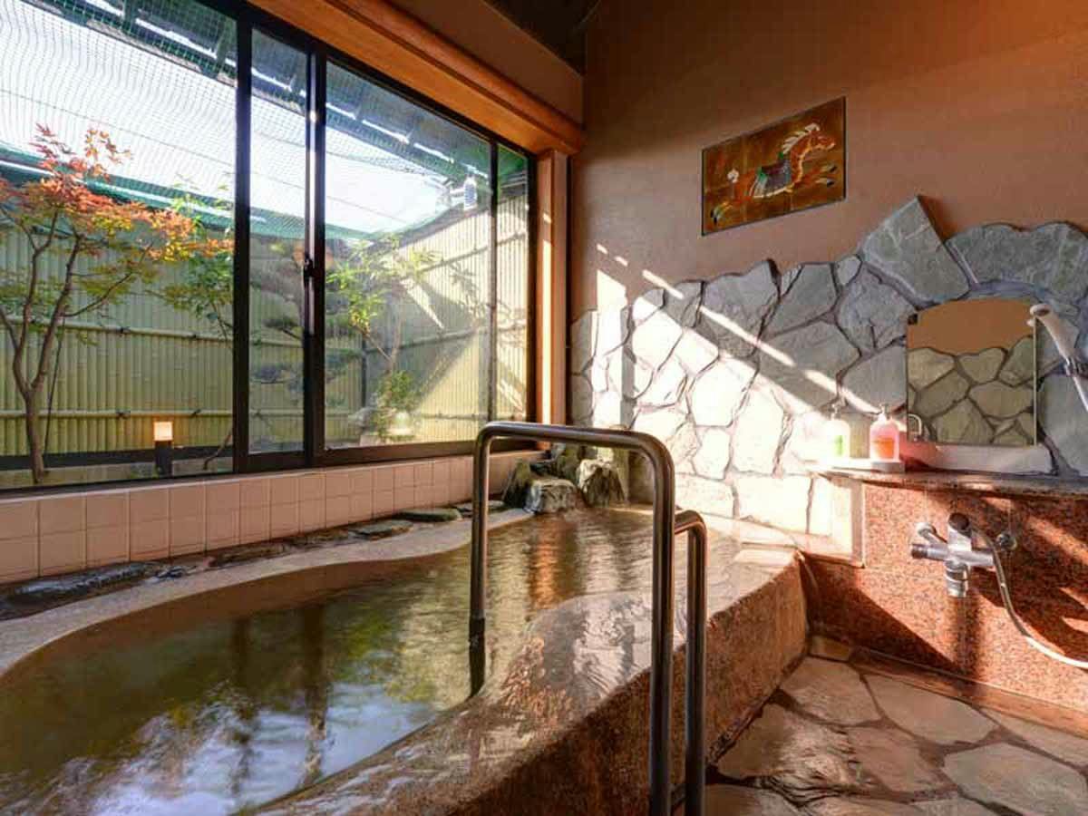 Hokuhou Onsen Shiki no Sato Nanairo no Yu