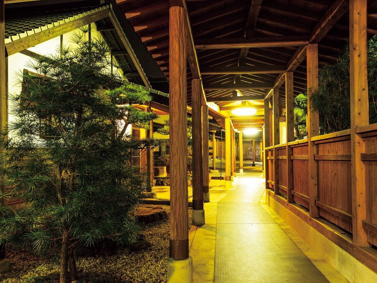 *ภายในอาคาร