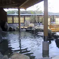 บ่อน้ำพุร้อนกลางแจ้ง