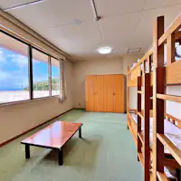 【ฝั่งภูเขา】ห้องพักเตียงสองชั้น พักได้สูงสุด 6 ท่าน