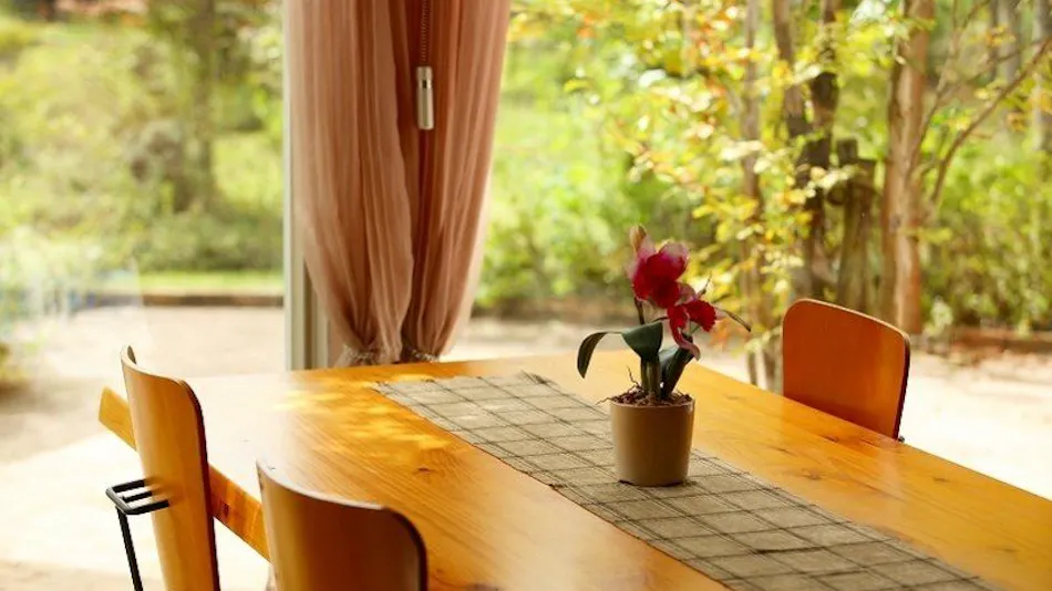 Detached Inn Nonbiri Papa