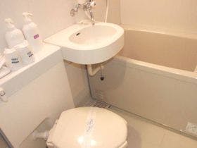 ビジネスホテル日新館