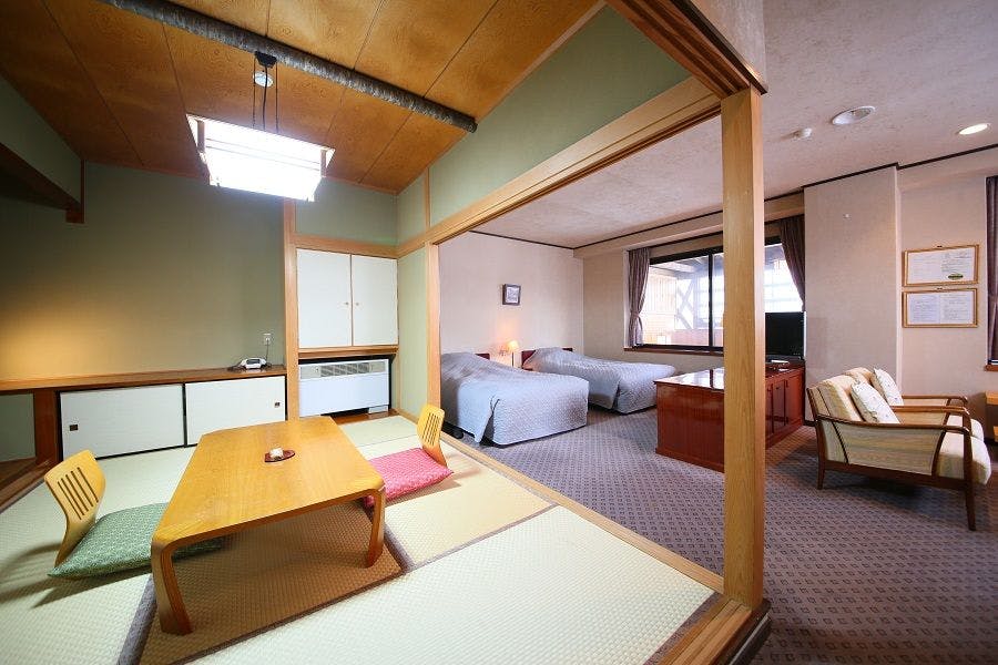 Yuyado Iwafuji with Open-Air Baths in All Rooms