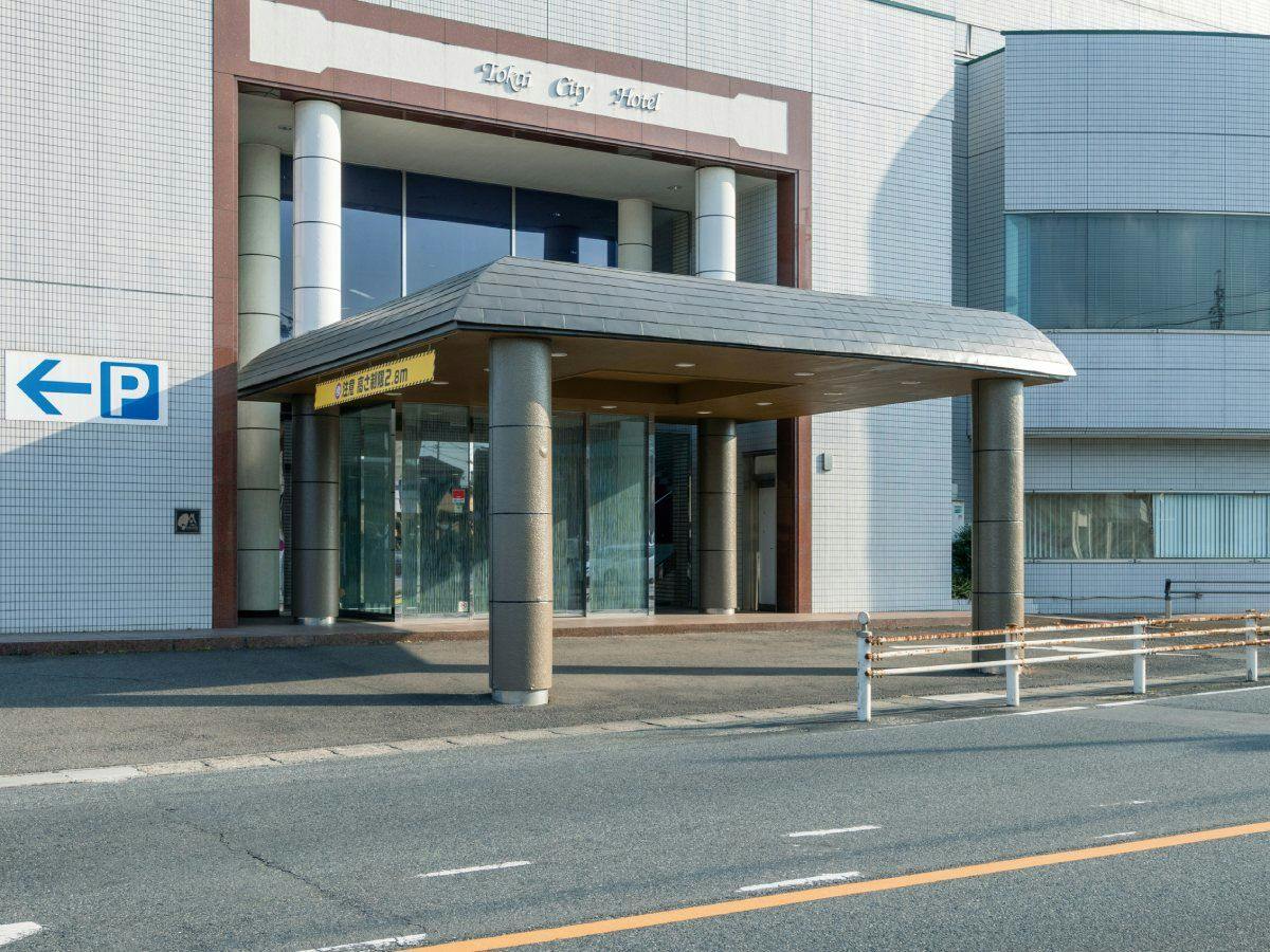 Tokai City Hotel