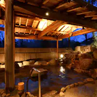 정원 노천탕【시라사기노유(여탕)】