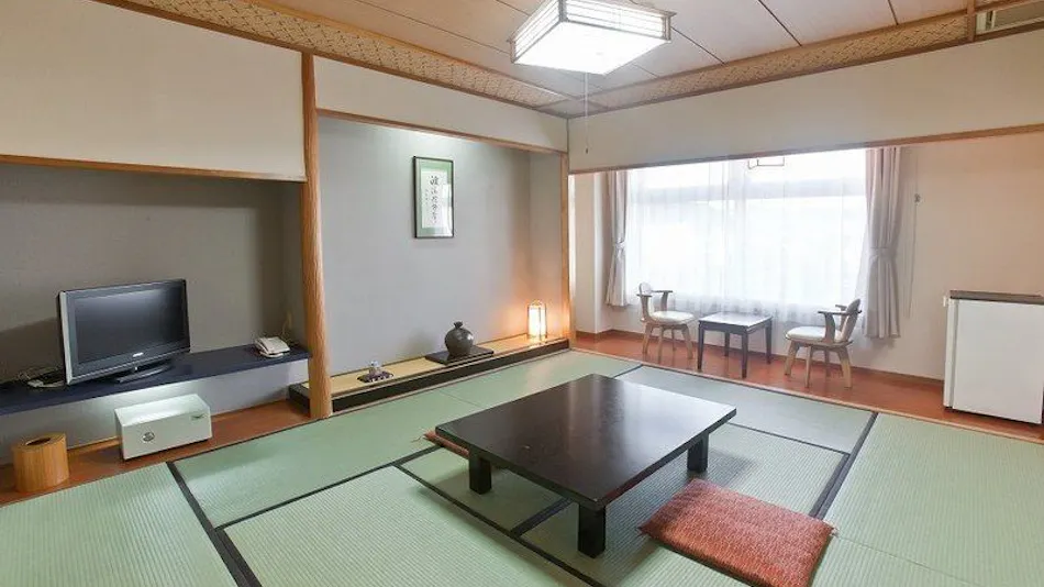 Onsen Hotel Nakahara Bessou (Non-Smoking Rooms & Seismic Renovation Completed)