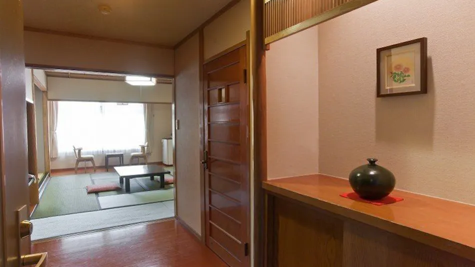 Onsen Hotel Nakahara Bessou (Non-Smoking Rooms & Seismic Renovation Completed)