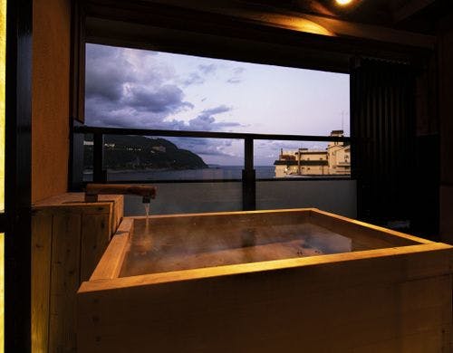 檜の露天風呂付和室