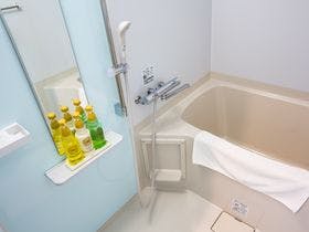 Ｅｍｉ　Ｆｕｌｌ　Ｒｅｓｏｒｔ