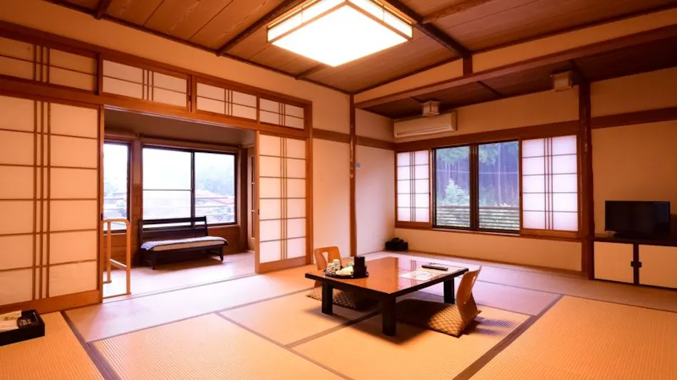 Yoro Keikoku Onsenkyo Ryokan Kiyomoto