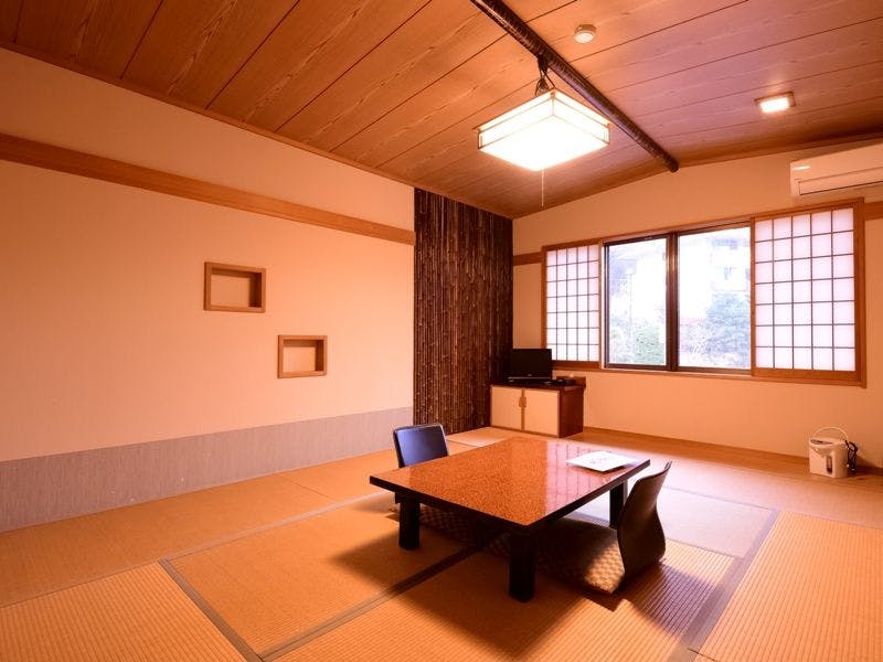 Yoro Keikoku Onsenkyo Ryokan Kiyomoto