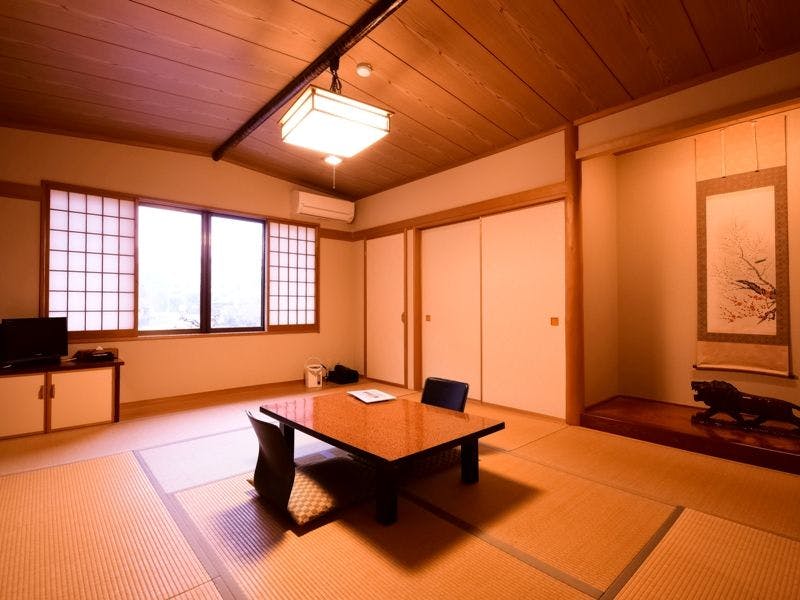 Yoro Keikoku Onsenkyo Ryokan Kiyomoto