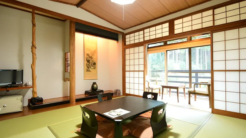 Yoro Keikoku Onsenkyo Ryokan Kiyomoto