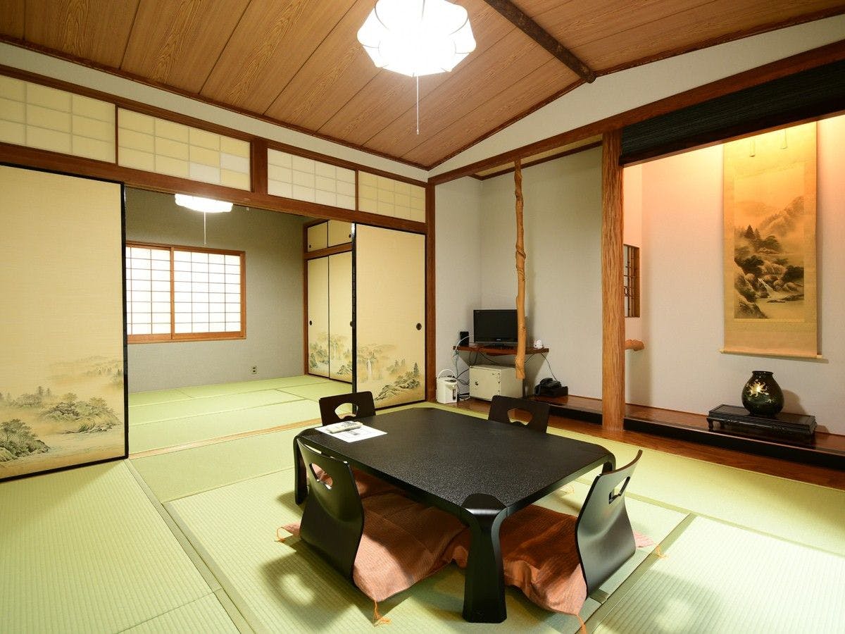 Yoro Keikoku Onsenkyo Ryokan Kiyomoto