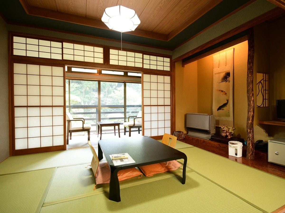 Yoro Keikoku Onsenkyo Ryokan Kiyomoto