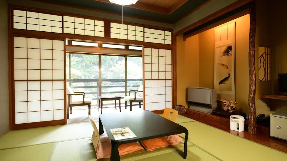 Yoro Keikoku Onsenkyo Ryokan Kiyomoto