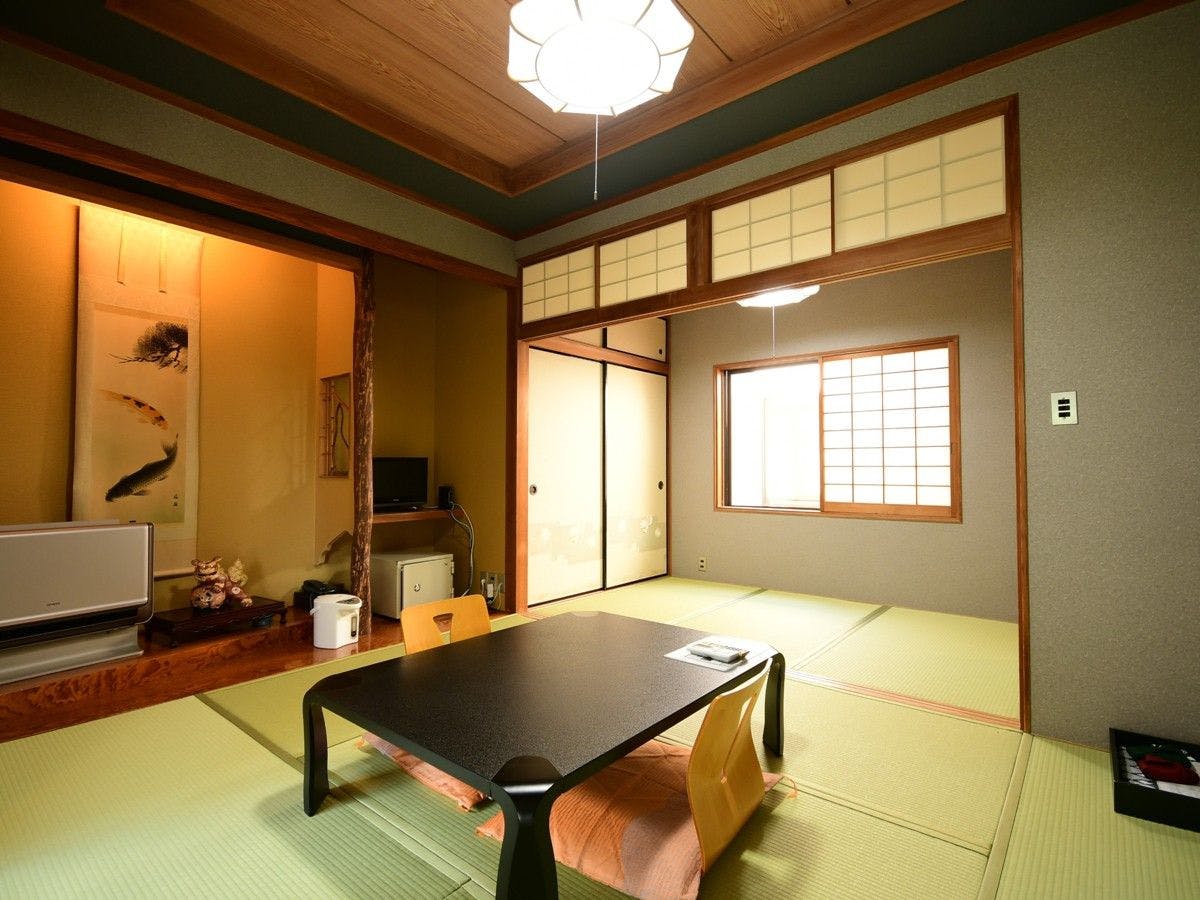 ตัวอย่างห้องสไตล์ญี่ปุ่น 2 ห้อง [6 เสื่อทาทามิ + 3 เสื่อทาทามิ]