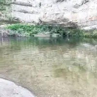 Contoh aktiviti bermain di sungai Yōrō.