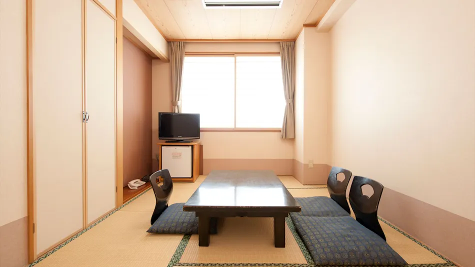 Kur and Hotel Suruga