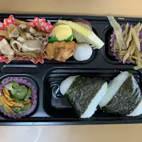 นี่คือตัวอย่างเบนโตะอาหารเช้า