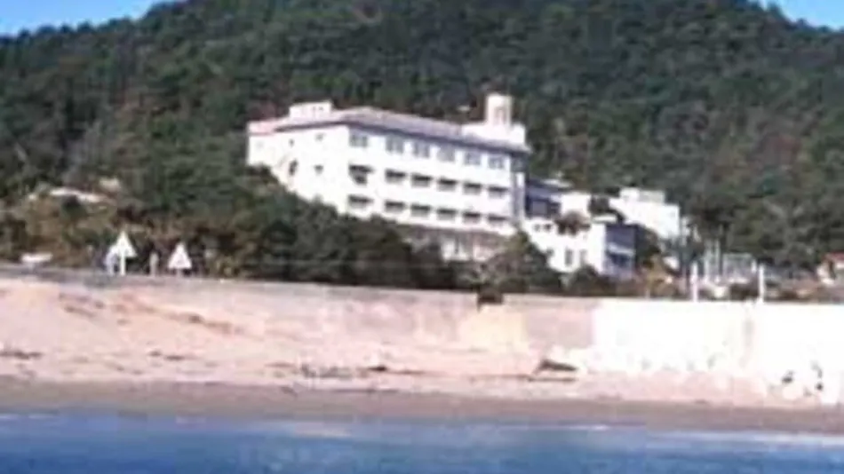 Seabreeze Inn Yama Shichi