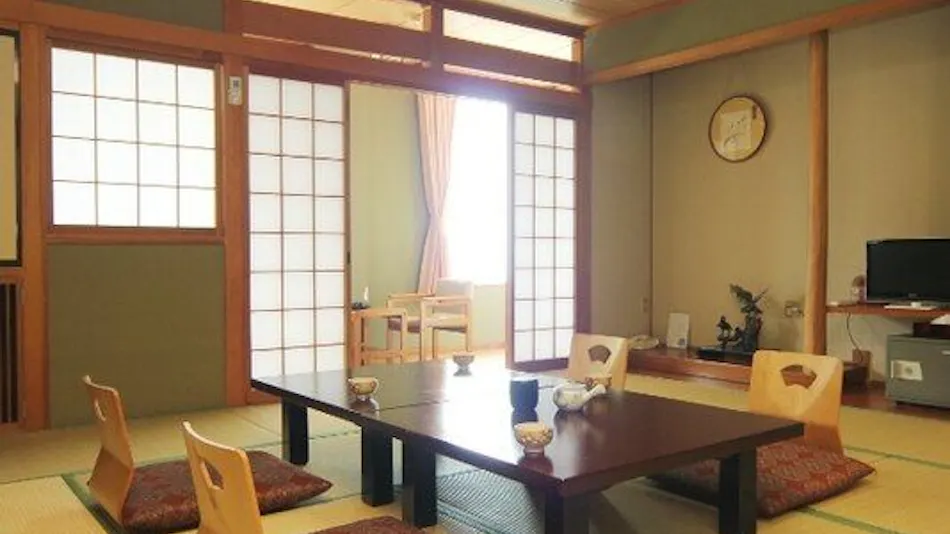 Seabreeze Inn Yama Shichi