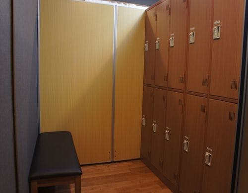 ロッカールームをご用意