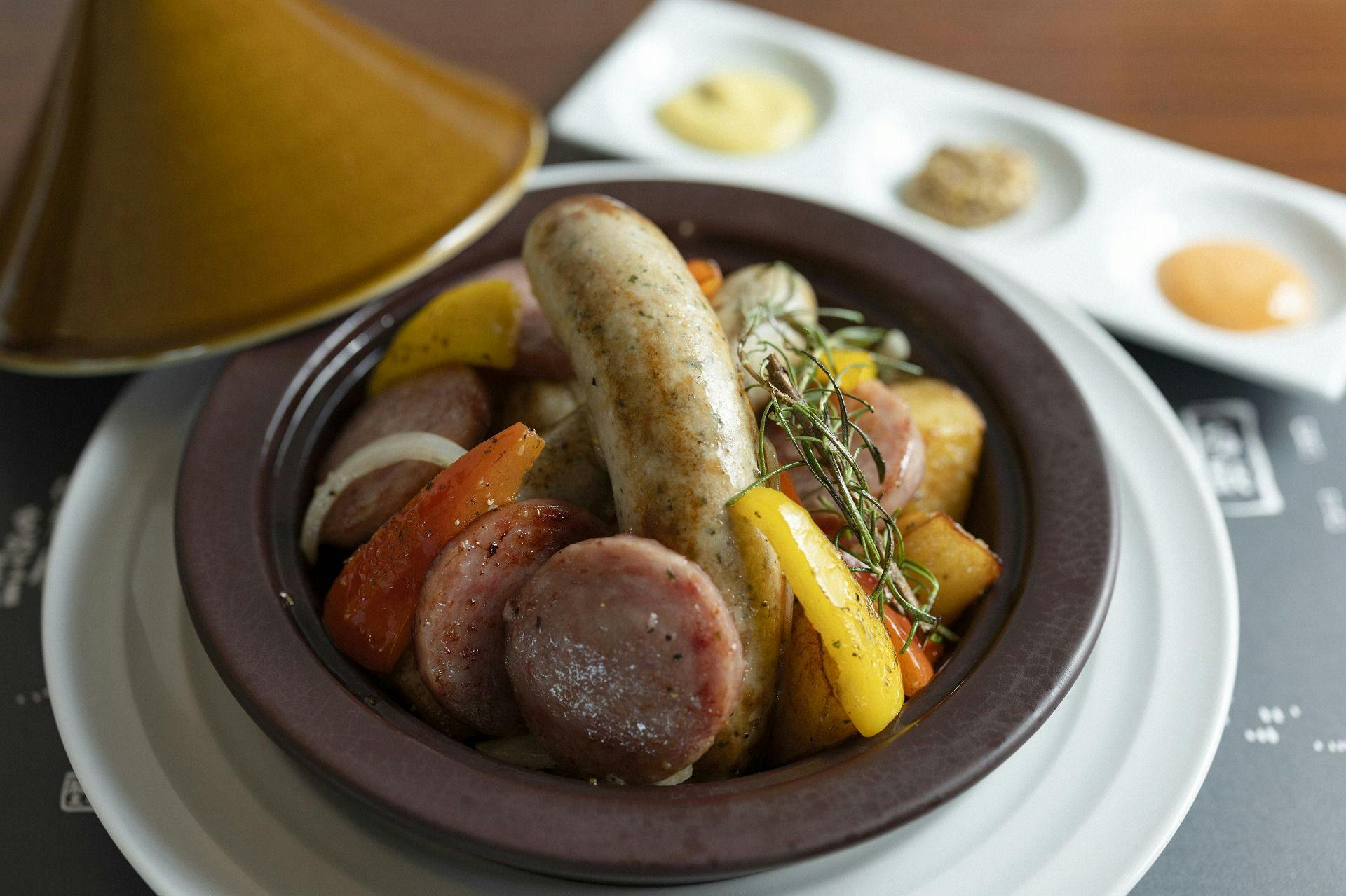 Iseya Inn with Private Hot Spring