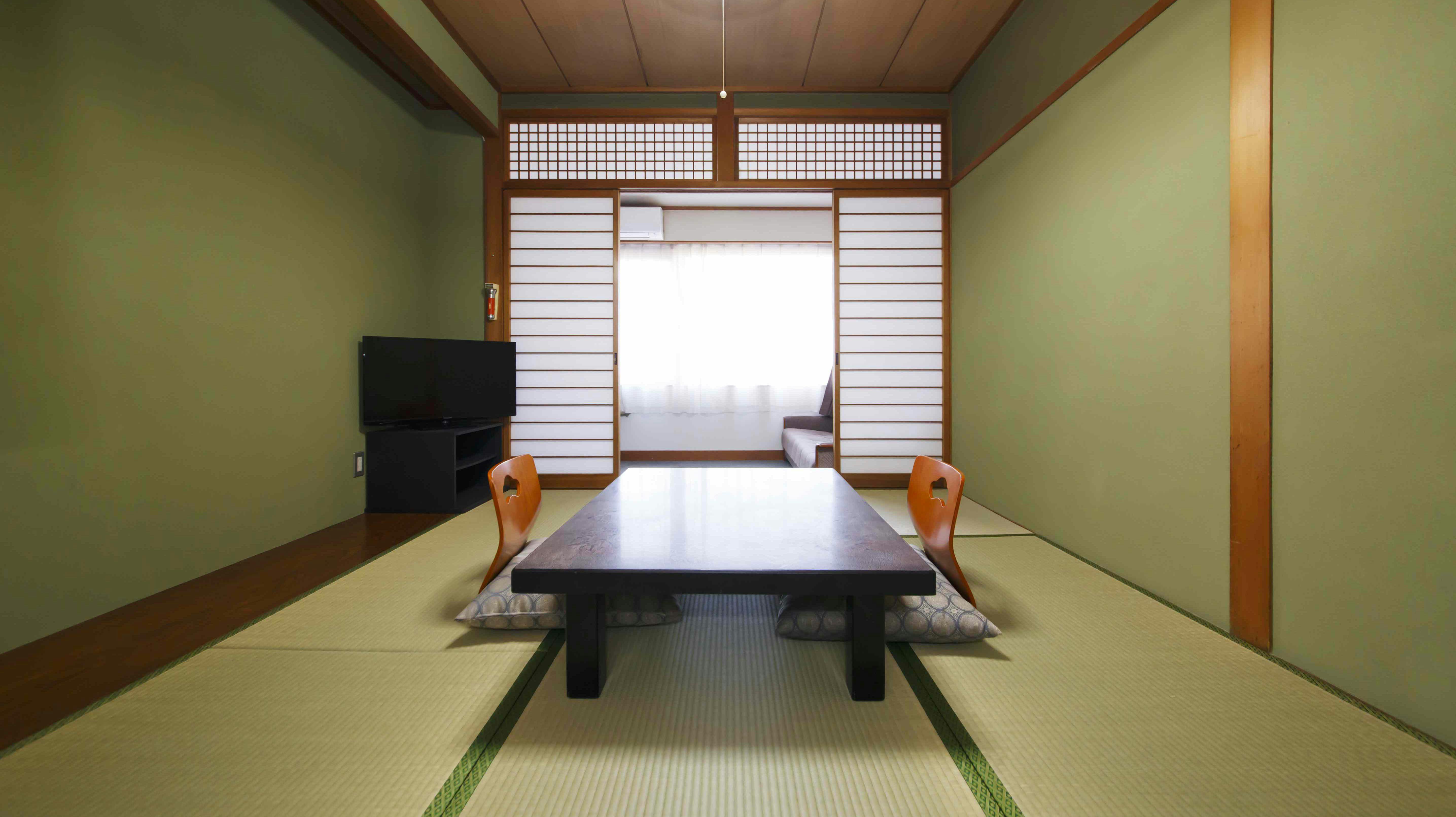 Toyokawa Grand Hotel