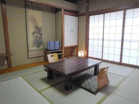 旅館 やまむろ
