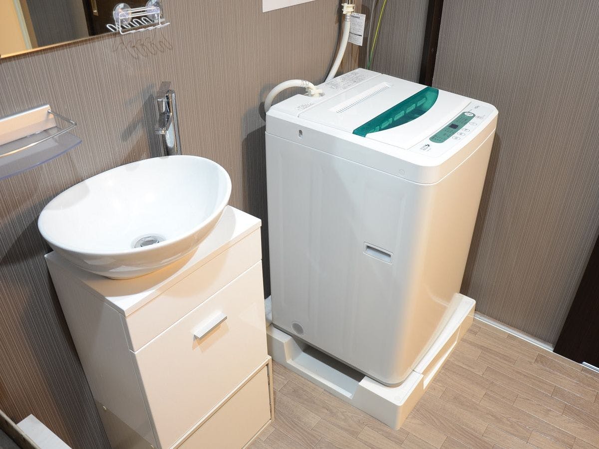 【ห้อง 202】ห้องน้ำ (มีอ่างล้างหน้า)