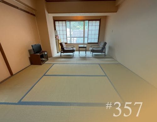 〈357号室〉「お手洗い付き標準の」お部屋