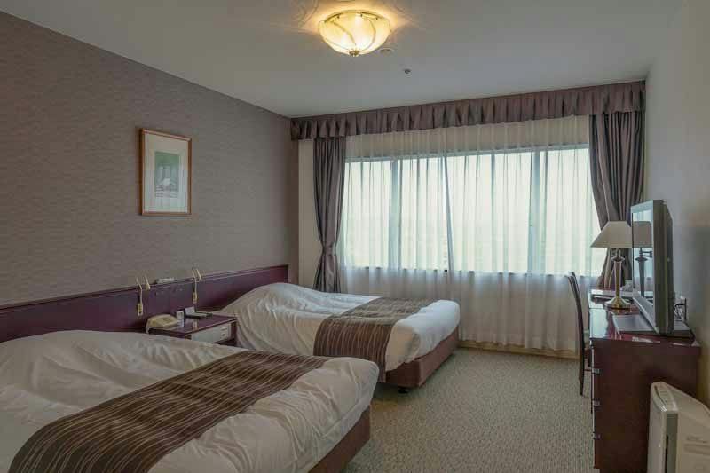 Tsuyama Kakuzan Hotel