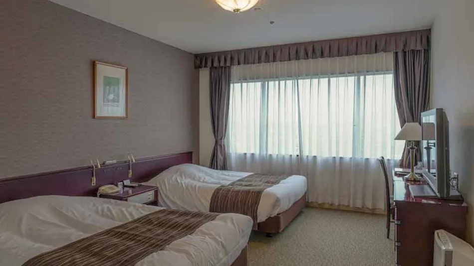 Tsuyama Kakuzan Hotel