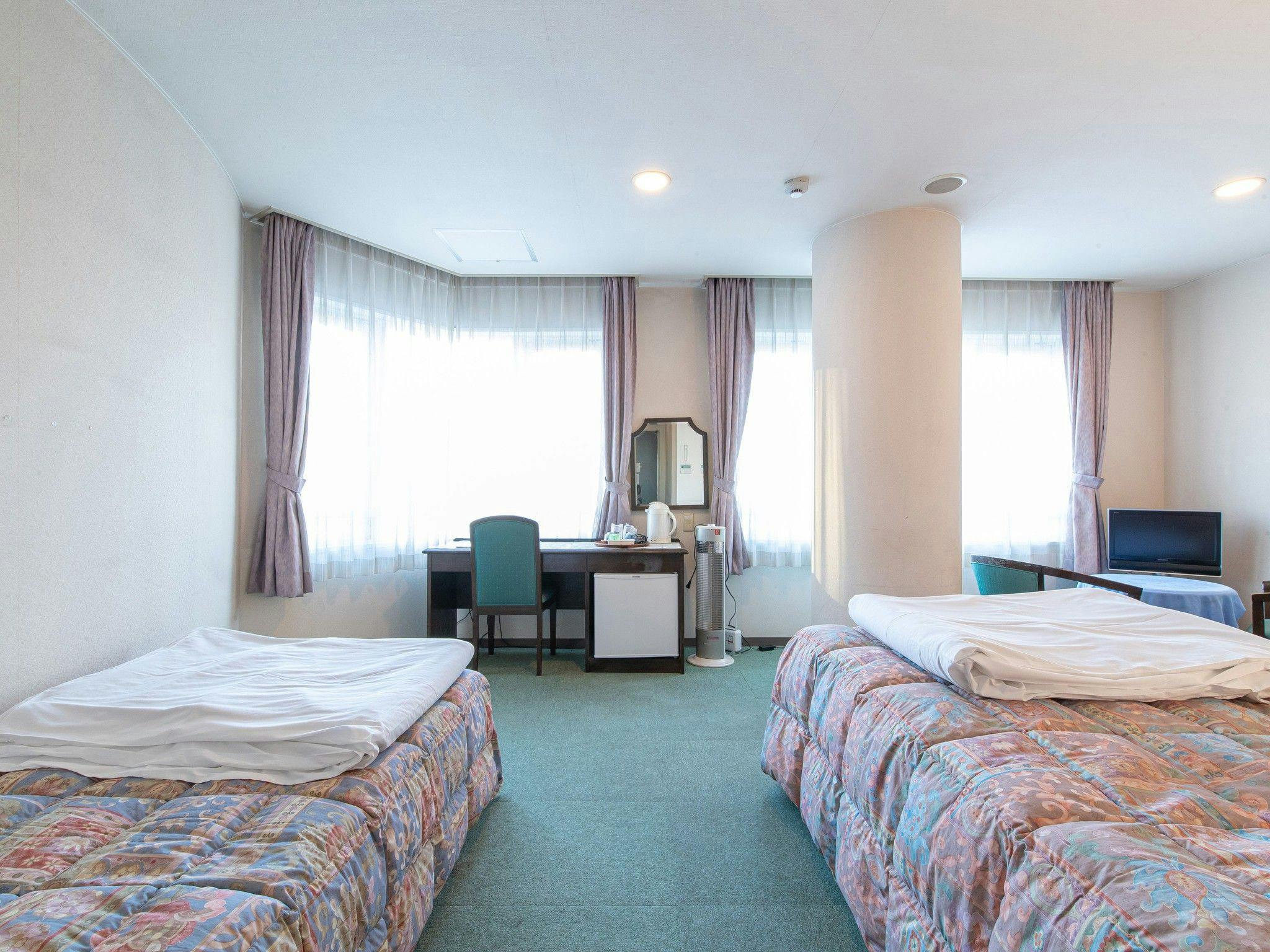 Aqua Garden Hotel Fukumaru