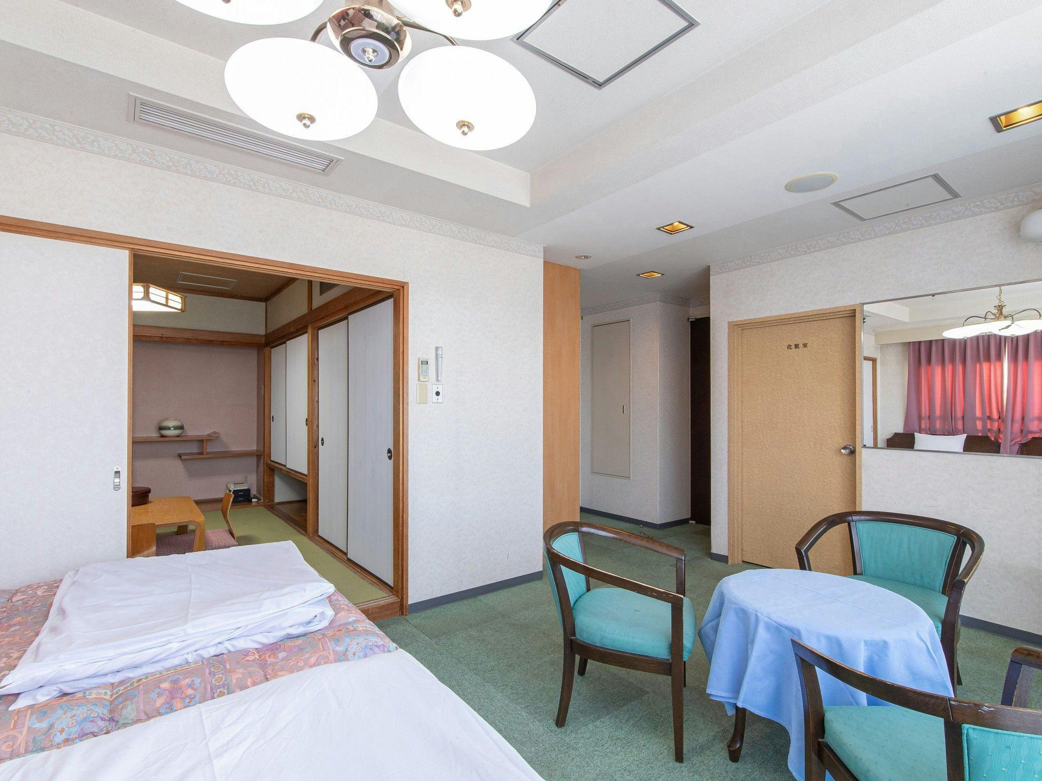 Aqua Garden Hotel Fukumaru