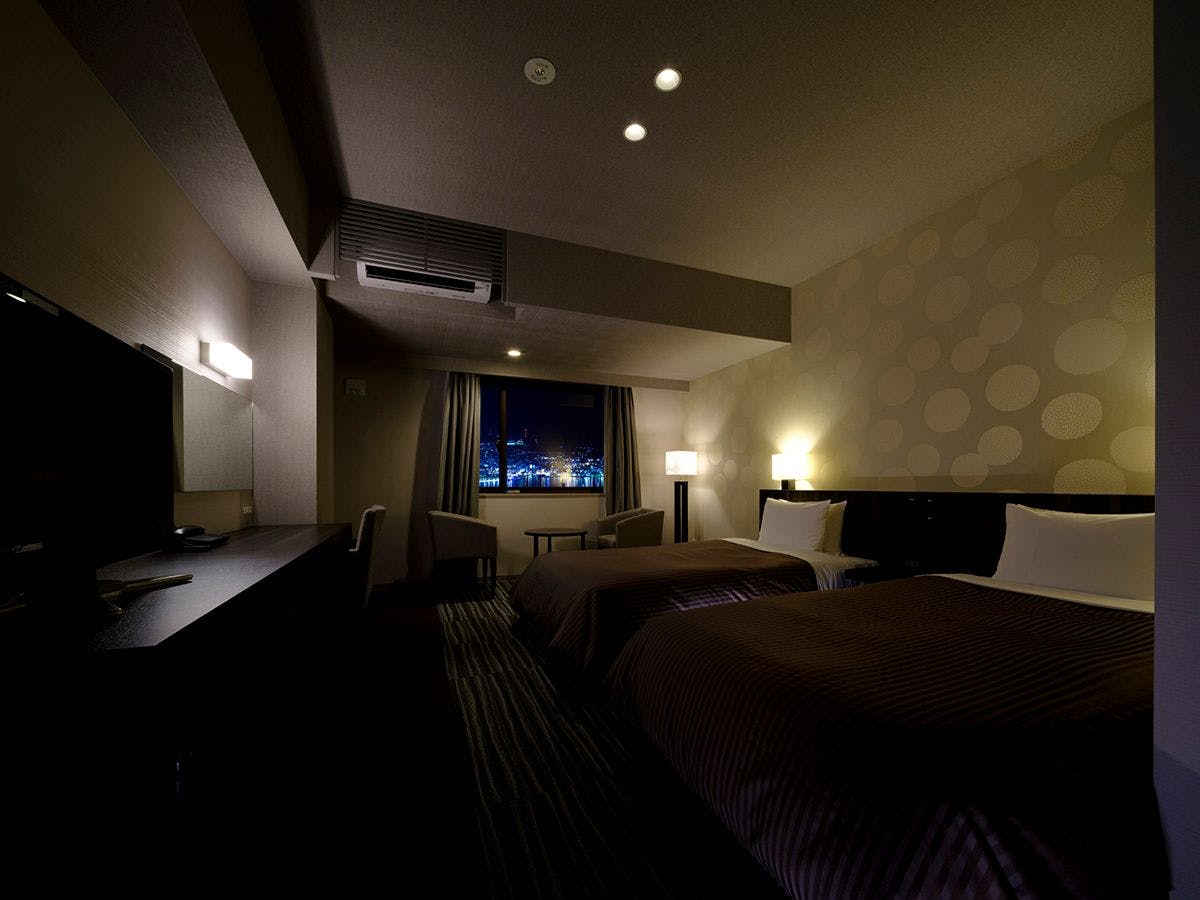 ห้องพักเตียงคู่วิวท่าเรือชั้นสูง