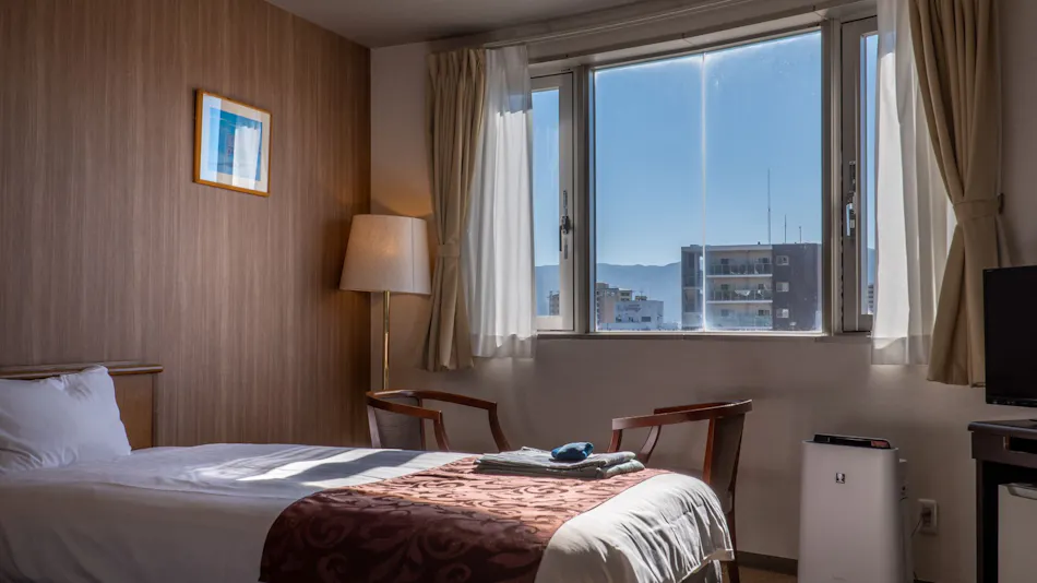 Kami-Suwa Station Hotel