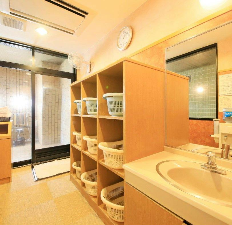 Kami-Suwa Station Hotel