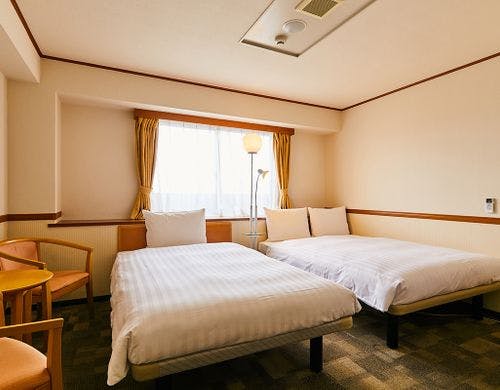 ファミリーツイン