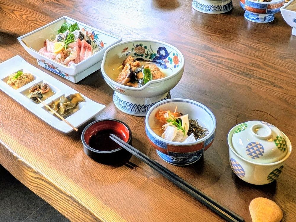 Minshuku Restaurant Taharaya