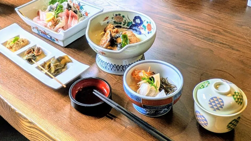 Minshuku Restaurant Taharaya