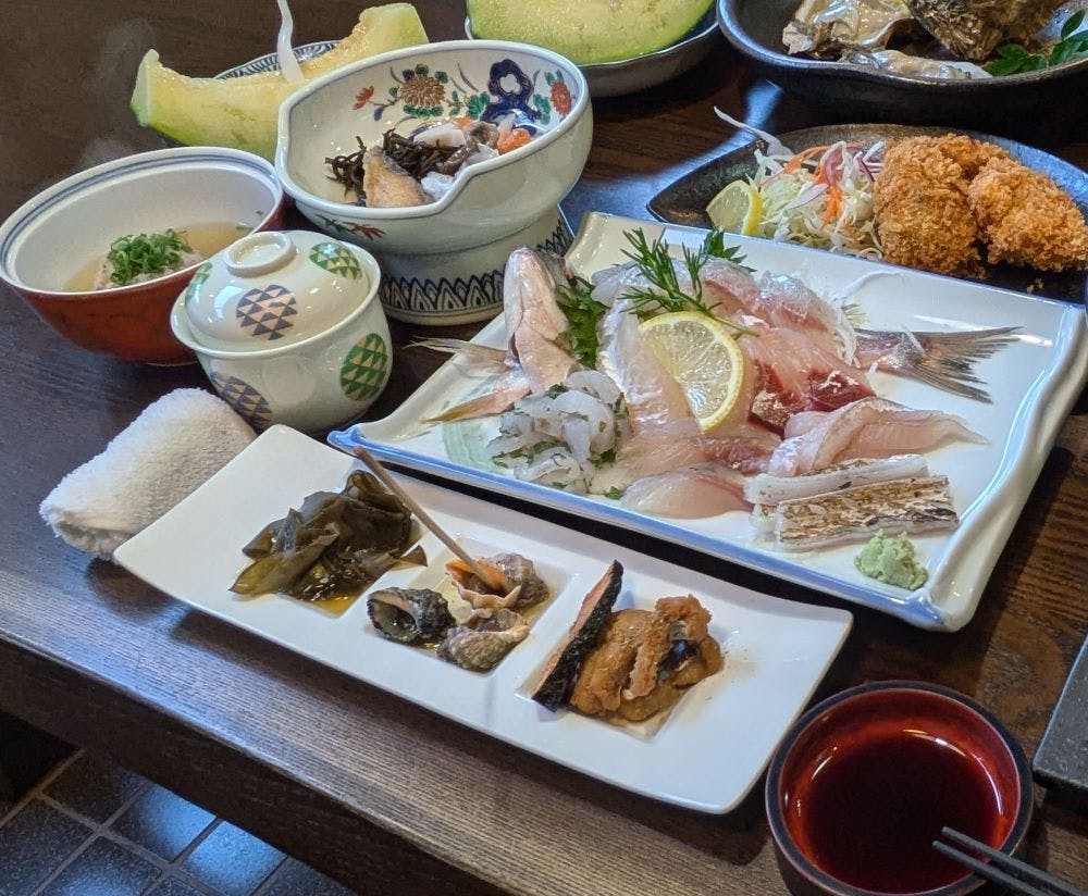 Minshuku Restaurant Taharaya
