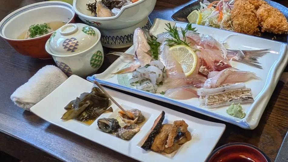 Minshuku Restaurant Taharaya