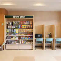 100엔 숍