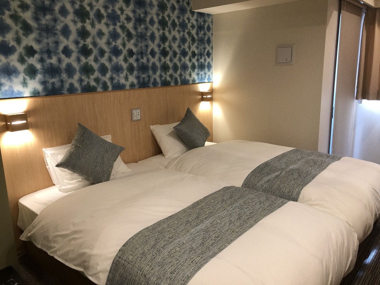 ห้องพักเตียงคู่แบบประหยัด (ตัวอย่าง)