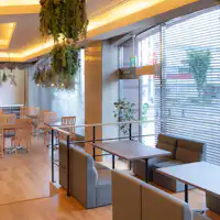 1樓 Cozy Garden Cafe Azalea