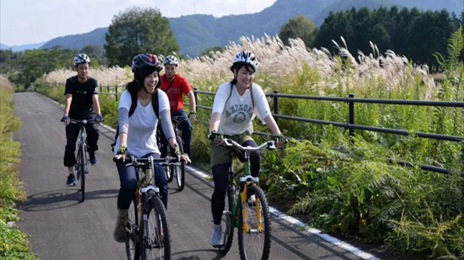 Hiruzen Glamping Cottage Forest Walk