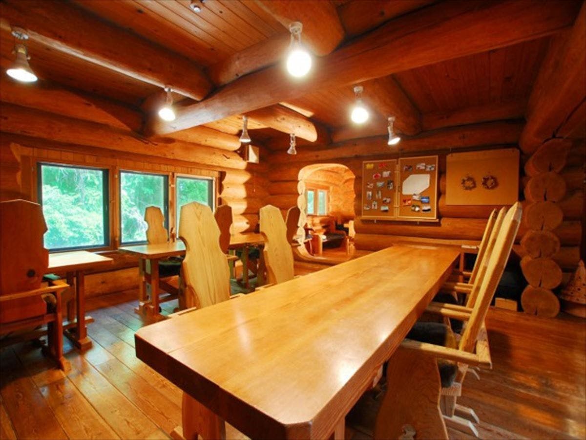 Hiruzen Glamping Cottage Forest Walk